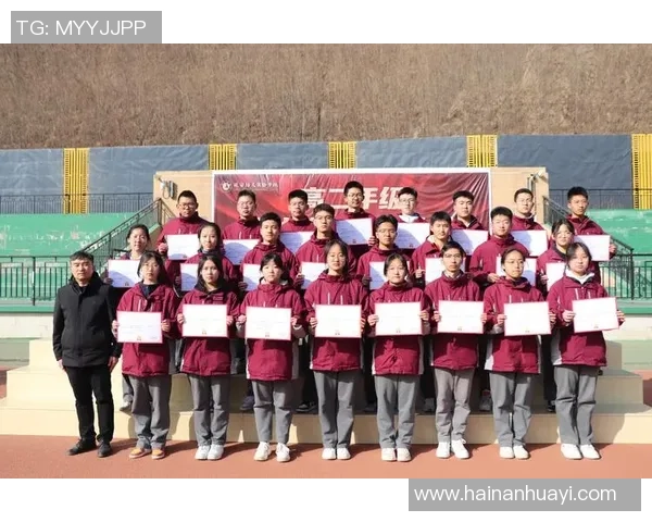 上海羽毛球队崛起之路联合会杯特别报道展现奋斗与荣耀的成长故事 上海羽毛球队崛起之路联合会杯特别报道展现奋斗与荣耀的成长故事