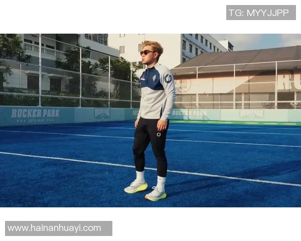 足球明星穿搭秘籍揭秘如何打造你的运动时尚风格视频教程 足球明星穿搭秘籍揭秘如何打造你的运动时尚风格视频教程